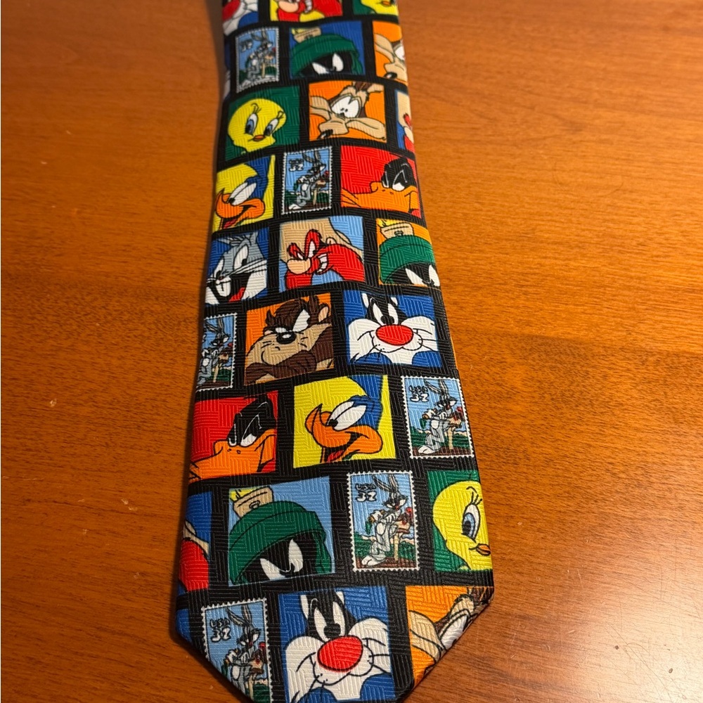 Looney Tunes Character Tie